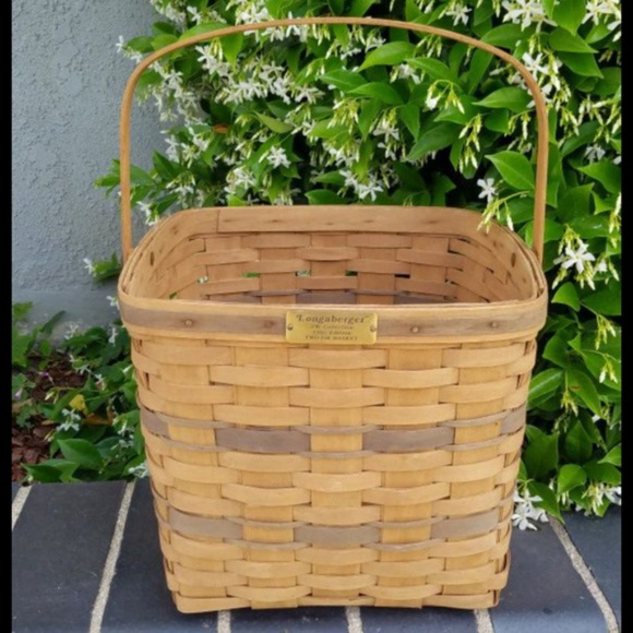 Longaberger Other - Signed Longaberger J.W. Collection TWO-PIE BASKET